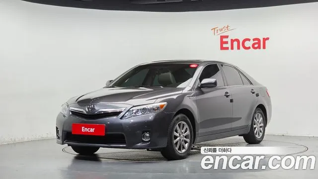Toyota Camry — экстерьер