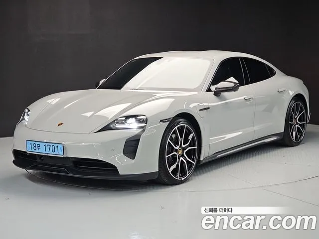 Porsche Taycan — экстерьер
