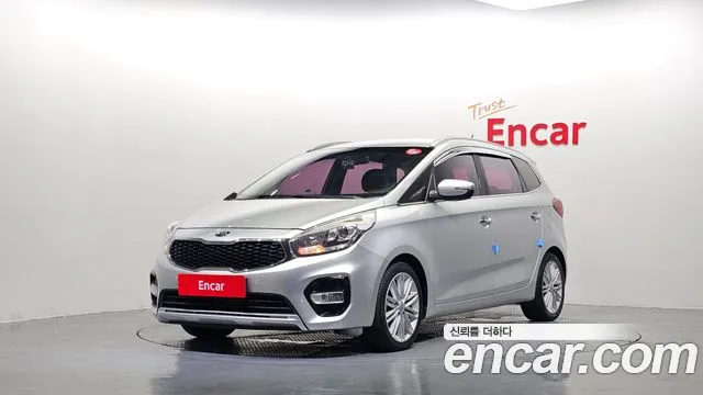 Kia Carens — экстерьер