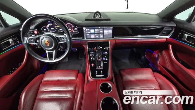 Porsche Panamera — интерьер
