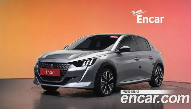 Peugeot 208 — экстерьер