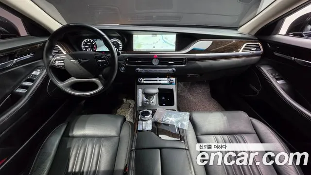Genesis G90 — интерьер