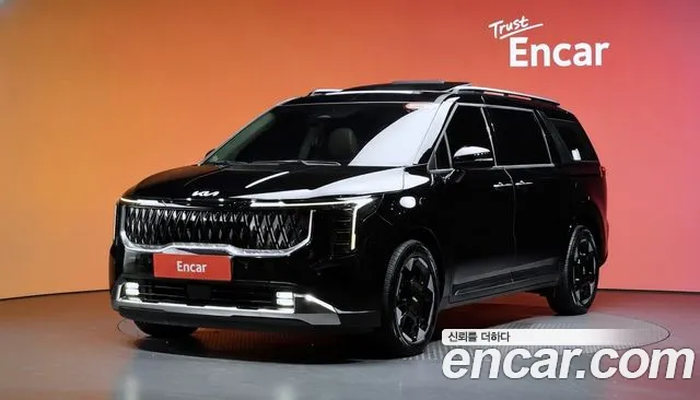 Kia Carnival — экстерьер