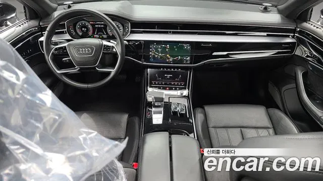 Audi A8 — интерьер