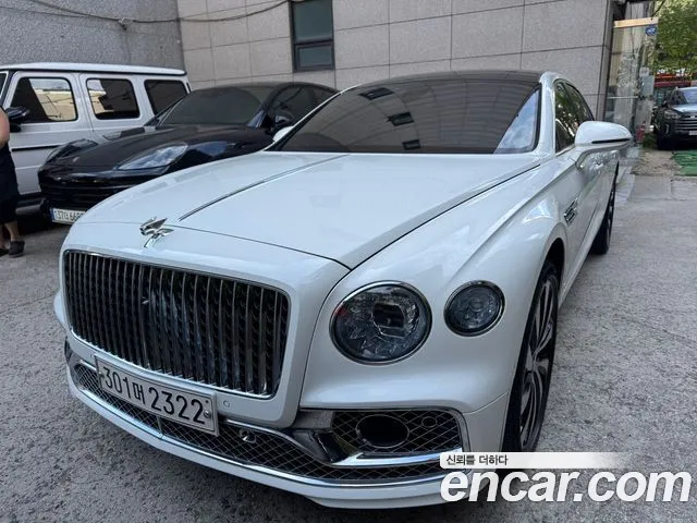 Bentley Flying Spur — экстерьер