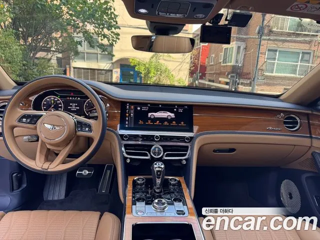 Bentley Flying Spur — интерьер