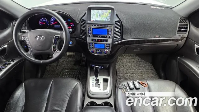 Hyundai Santa Fe — интерьер