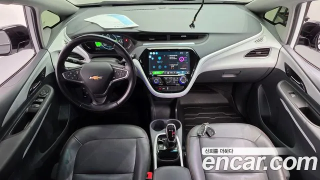 Chevrolet Korea Bolt EV — интерьер