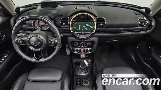MINI Clubman — интерьер