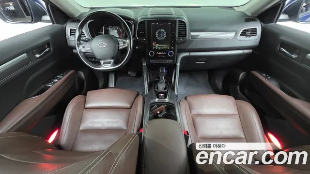 Renault Korea QM6 — интерьер