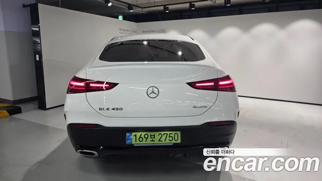 Mercedes-Benz GLE-класс — интерьер