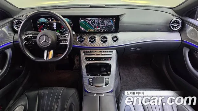 Mercedes-Benz CLS-класс — интерьер