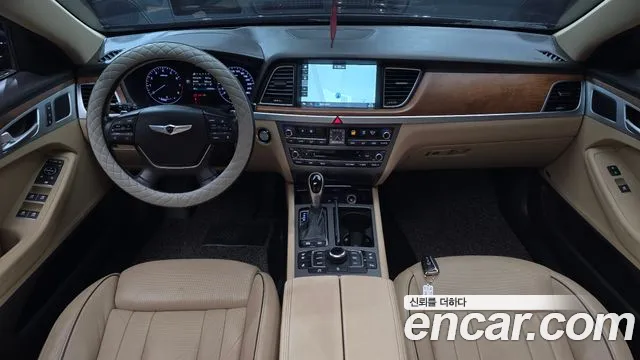 Hyundai Genesis — интерьер