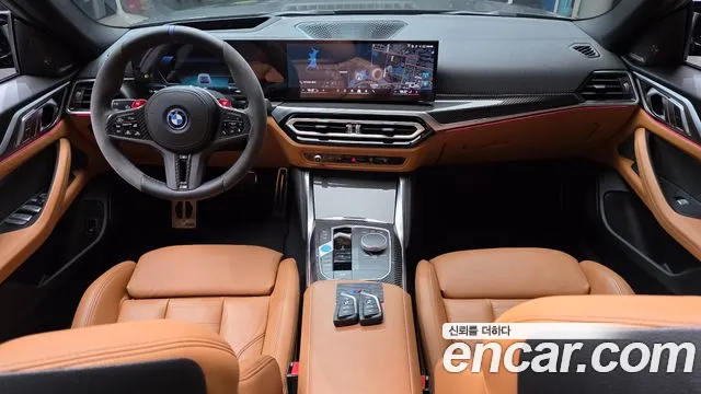 BMW i4 — интерьер