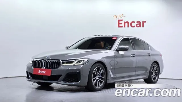 BMW 5 серия — экстерьер