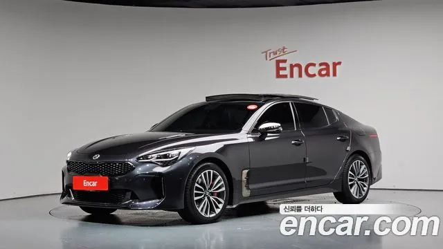 Kia Stinger — экстерьер