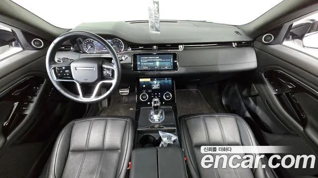 Land Rover Range Rover Evoque — интерьер