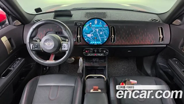 MINI Countryman — интерьер