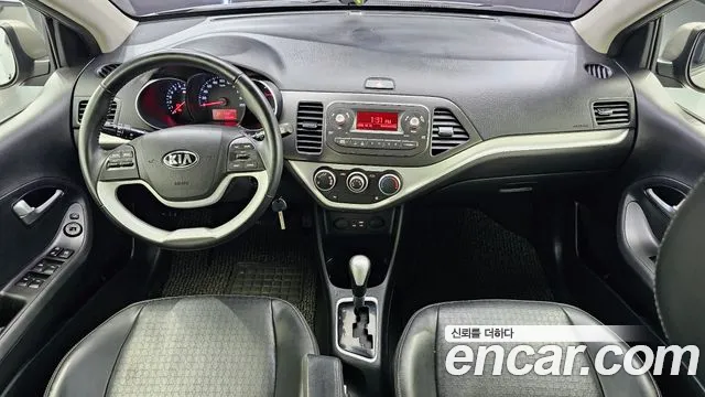 Kia Morning — интерьер