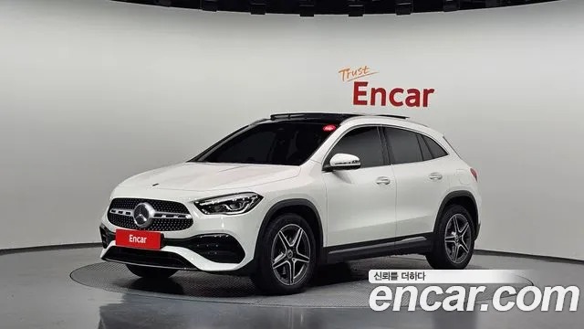 Mercedes-Benz GLA-класс — экстерьер