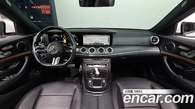Mercedes-Benz E-класс — интерьер