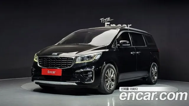 Kia Carnival — экстерьер