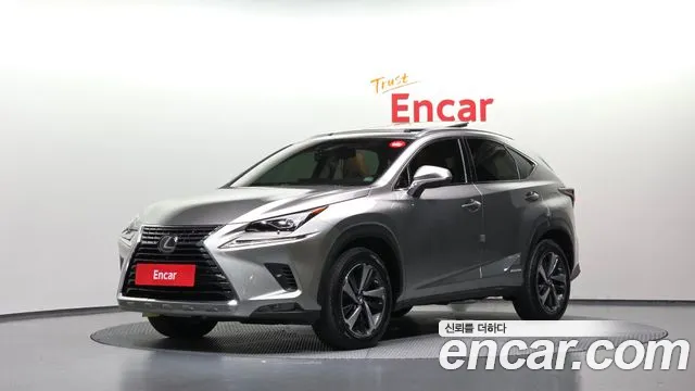 Lexus NX — экстерьер