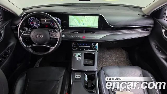 Hyundai Grandeur — интерьер