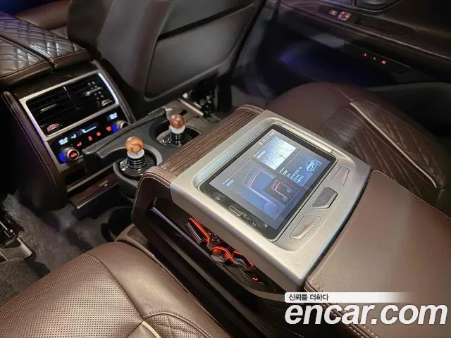 BMW 7-Series 2021 — фото 17