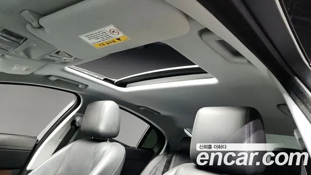 Jaguar XF 2015 — фото 18