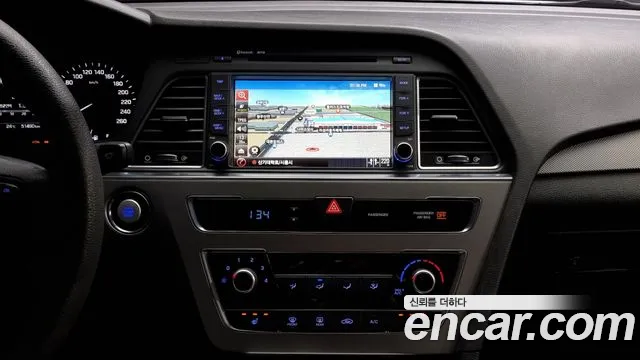 Hyundai Sonata 2016 — фото 18