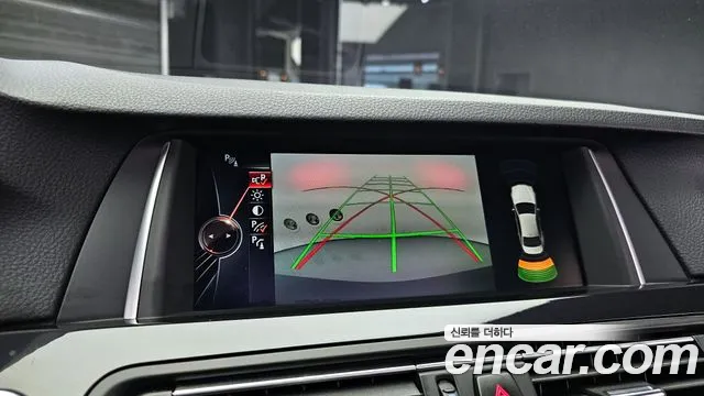 BMW 5-Series 2015 — фото 15