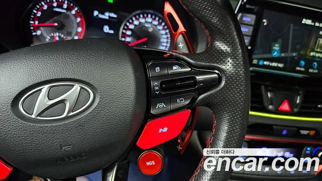Hyundai i30 2018 — фото 15