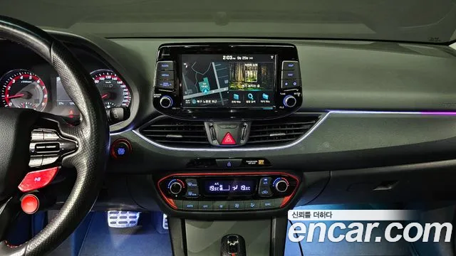 Hyundai i30 2018 — фото 16