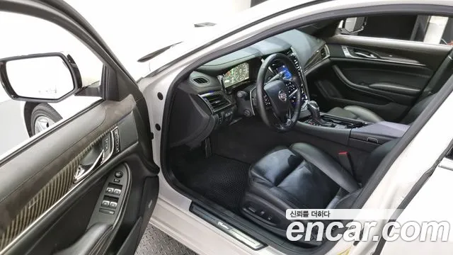 Cadillac CTS 2014 — фото 11