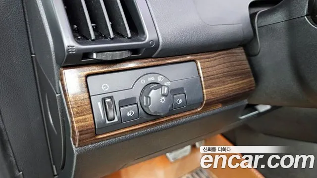 Land Rover Freelander 2011 — фото 18