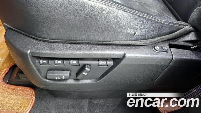 Land Rover Freelander 2011 — фото 19