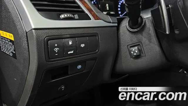 Hyundai Genesis 2015 — фото 14