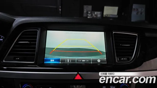Hyundai Genesis 2015 — фото 19