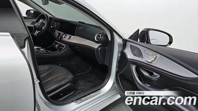 Mercedes-Benz CLS-Class 2019 — фото 10