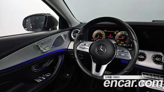 Mercedes-Benz CLS-Class 2019 — фото 13