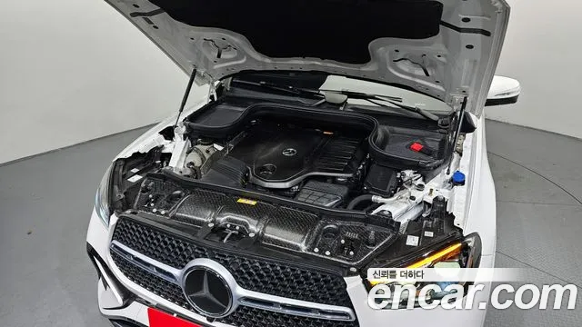 Mercedes-Benz GLE-Class 2023 — фото 6