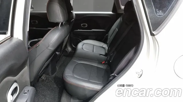 Kia Soul 2017 — фото 12