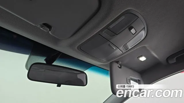 Hyundai AVANTE 2017 — фото 19
