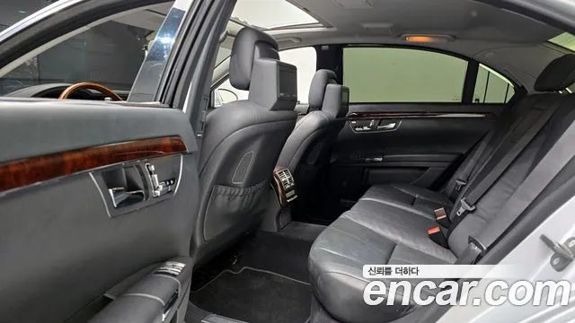 Mercedes-Benz S-Class 2008 — фото 12