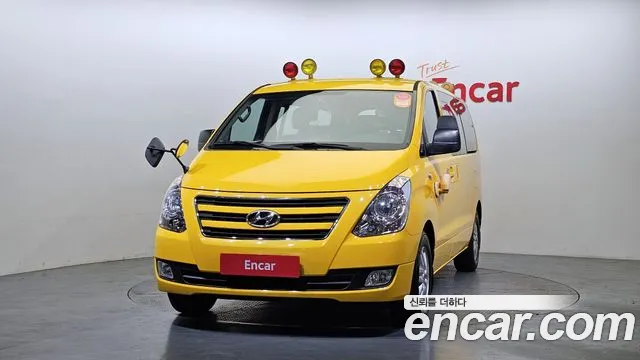 Hyundai Starex 2018 — фото 3