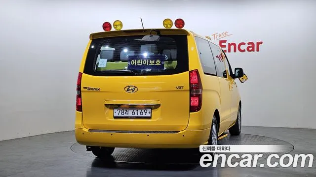 Hyundai Starex 2018 — фото 4