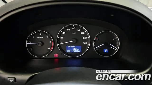Hyundai Starex 2018 — фото 8
