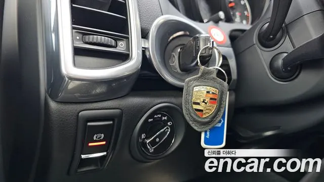 Porsche Cayenne 2016 — фото 14