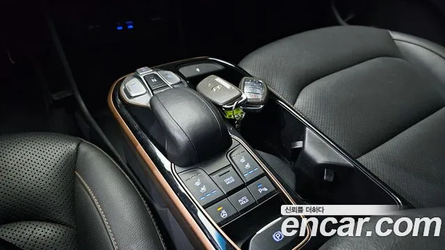 Hyundai Ioniq 2018 — фото 9